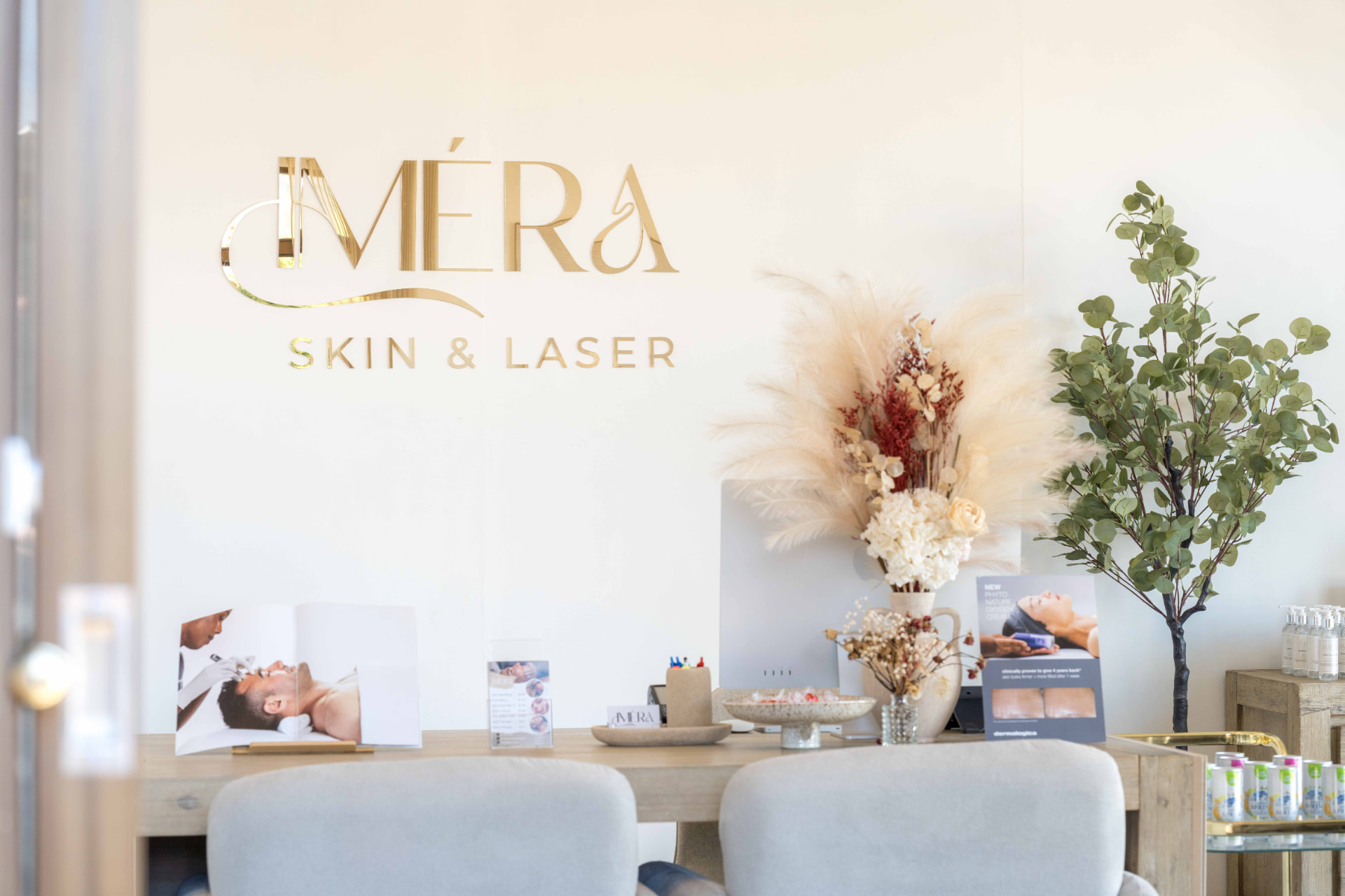 The IMÉRA Skin & Laser clinic reception in Brookvale
